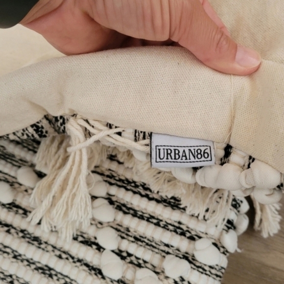 Urban86 Boho Chic Large Pillow Case 27"x27" - Picture 5 of 7